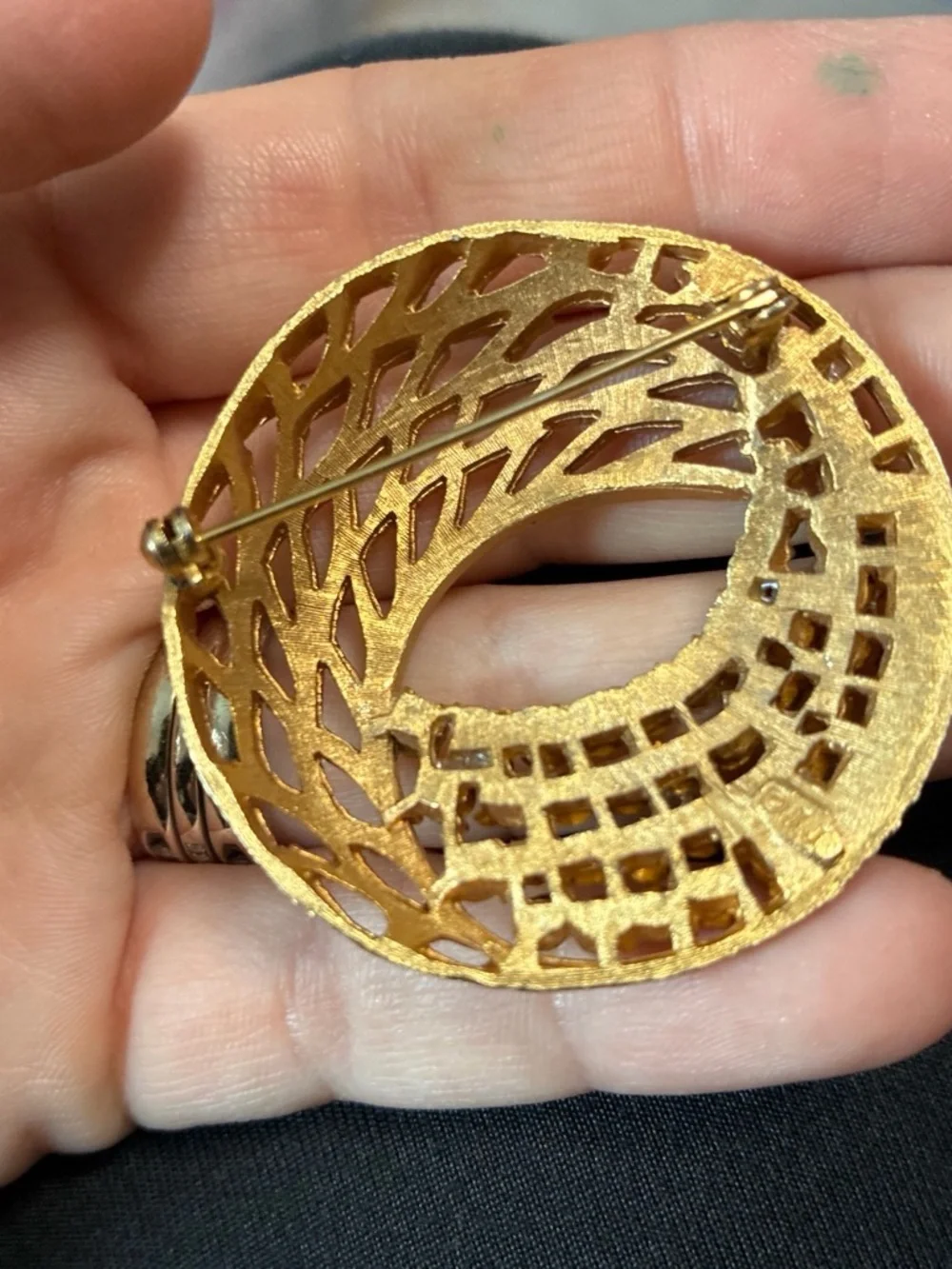 Vintage Signed JJ Gold-Tone Brooch with Green Crystal Accents